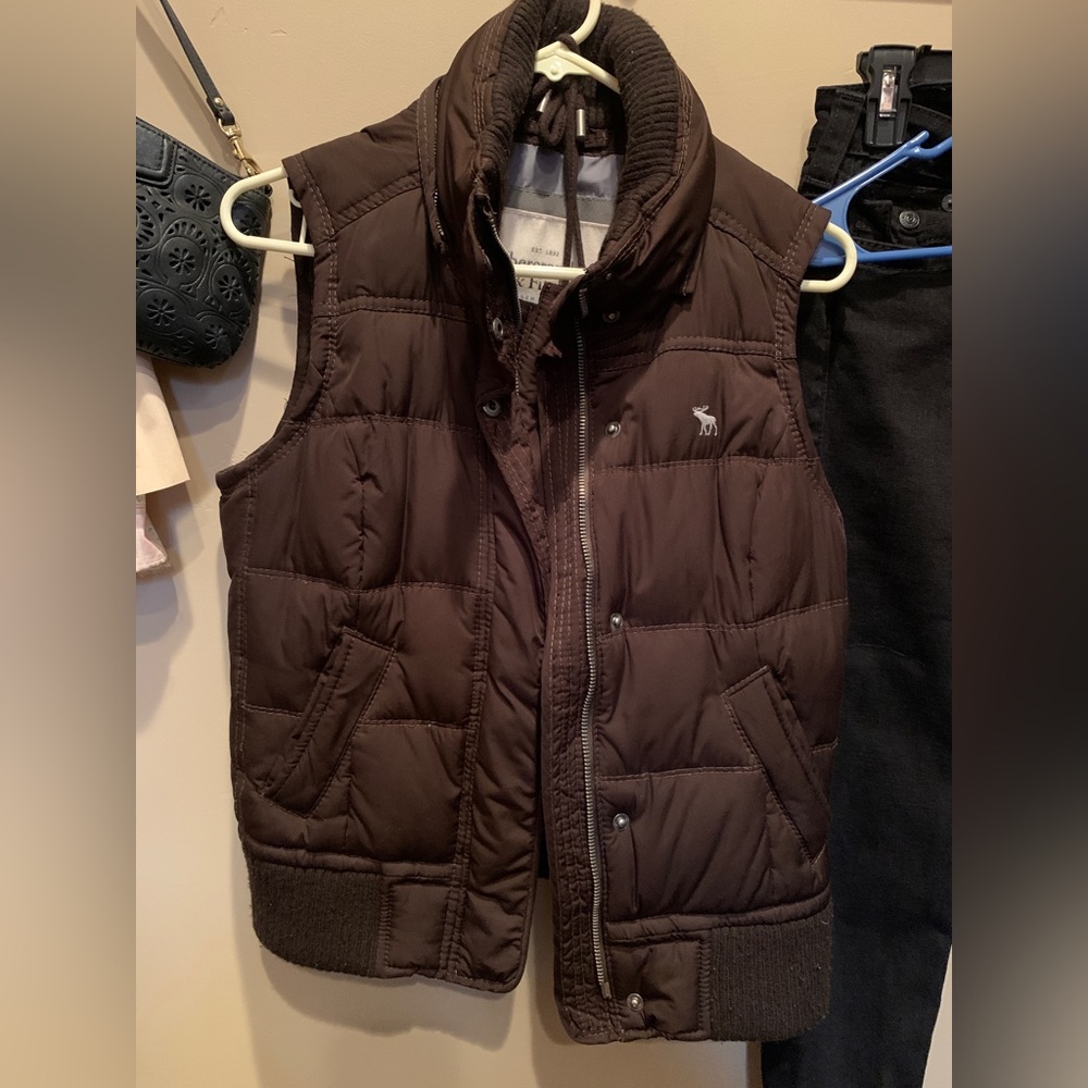 Abercrombie and Fitch vest M